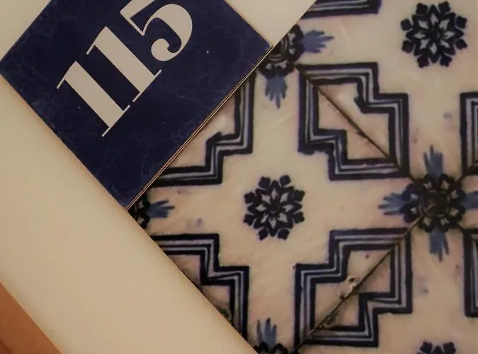 بيت شباب Pate'o & *