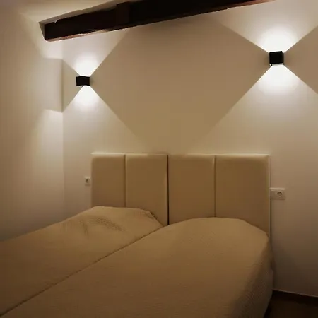 Pate'o Hostel&suites *